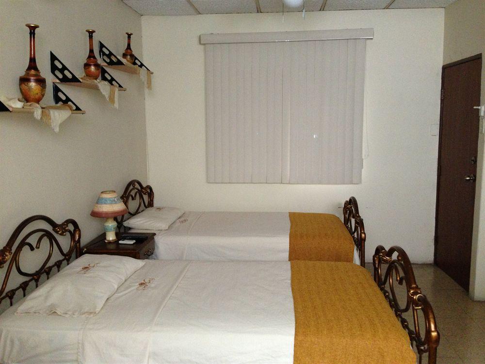 El Patio Suites II Guayaquil Dış mekan fotoğraf