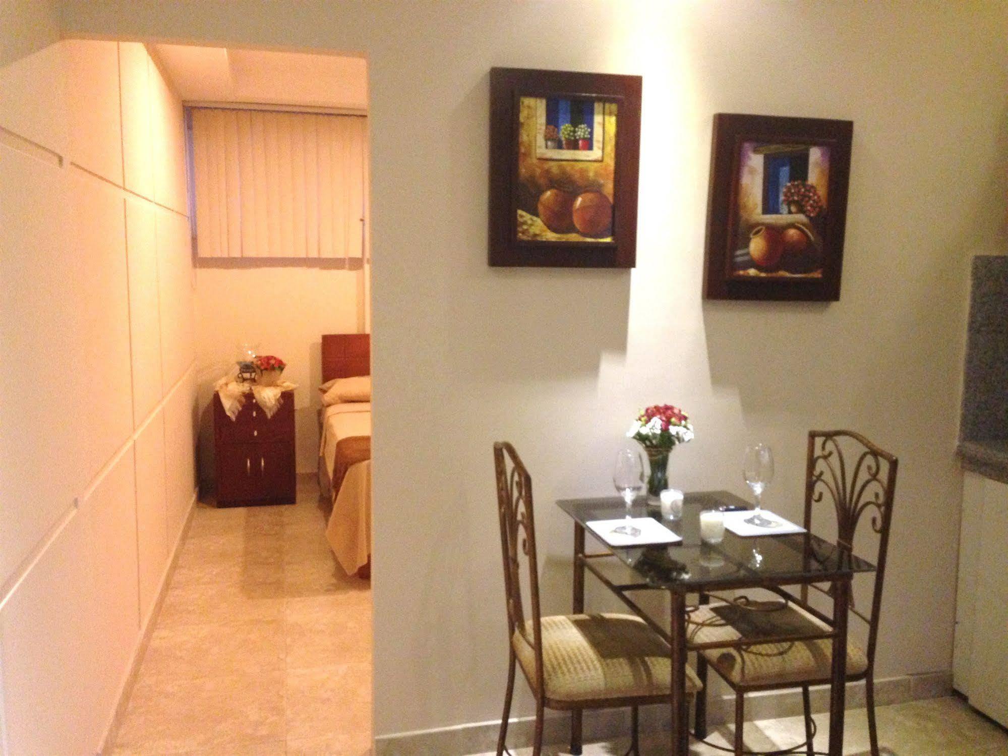 El Patio Suites II Guayaquil Dış mekan fotoğraf