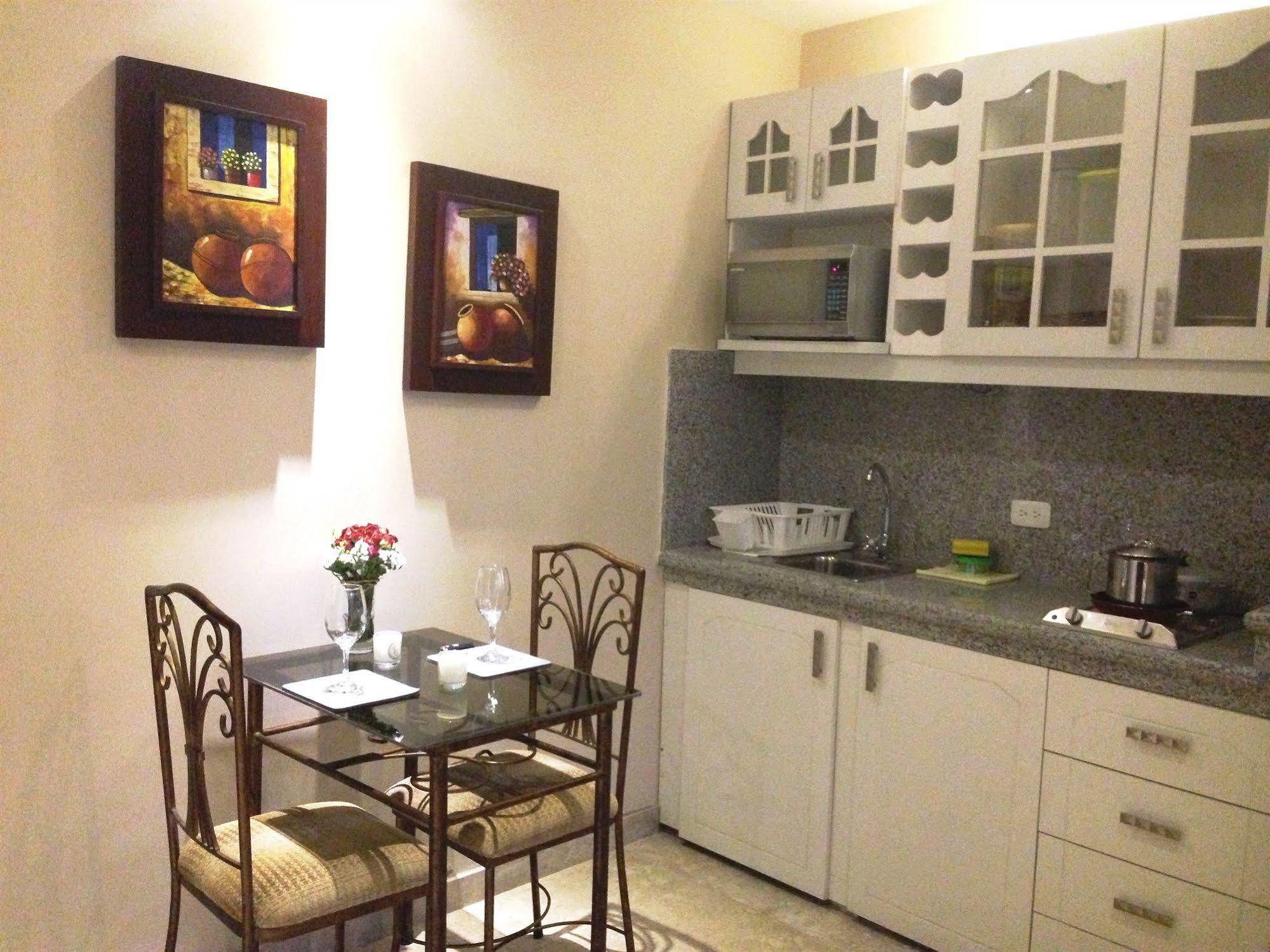 El Patio Suites II Guayaquil Dış mekan fotoğraf